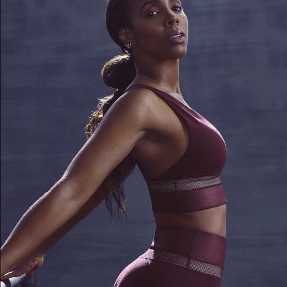 Fabletics Kelly Rowland Rhythm 2 piece Outfit